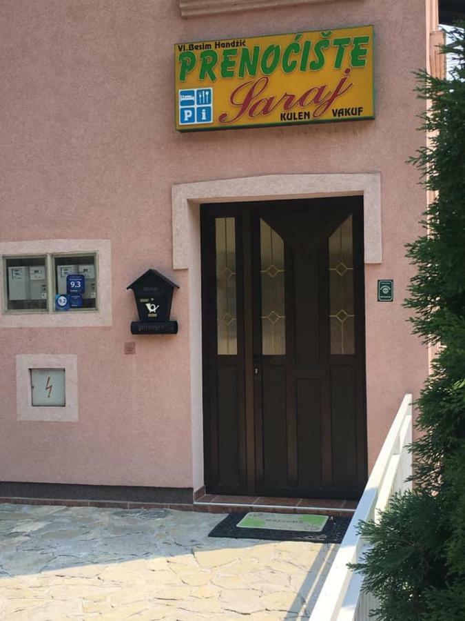Saraj Guest House Kulen Vakuf Bagian luar foto